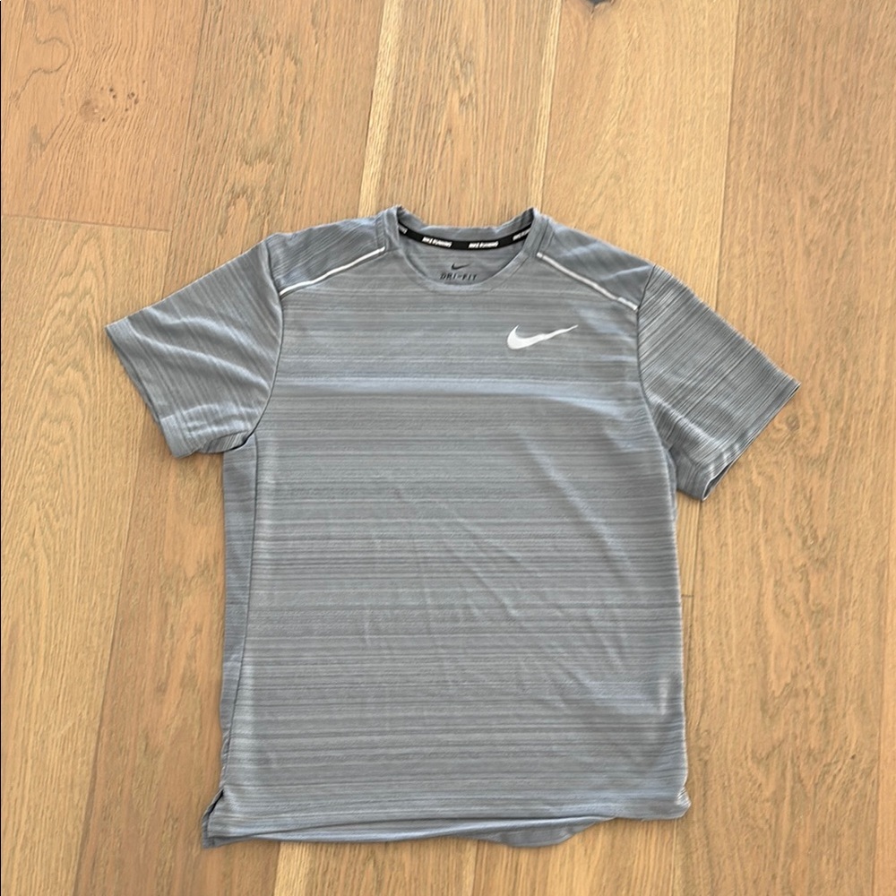 Nike Gray Athletic T-Shirt